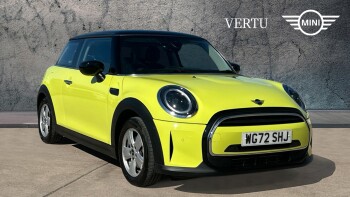 MINI Hatchback 1.5 Cooper Classic 3dr Auto [Comfort/Nav Pack] Petrol Hatchback